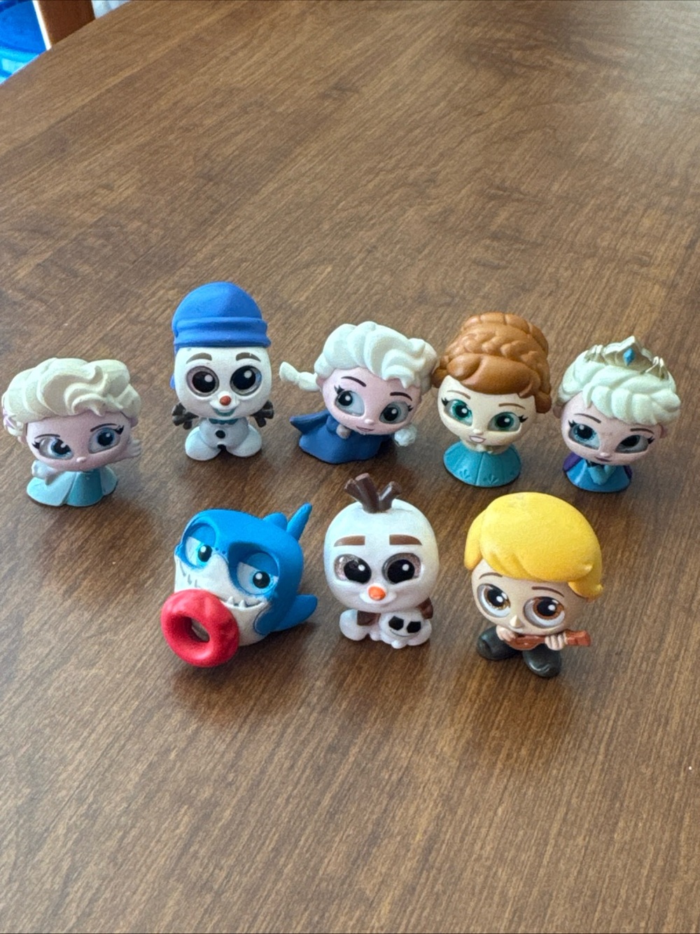 Disney Doorables Frozen Mini Figures Collection - lot of 8